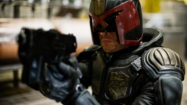 Karl Urban als Dredd