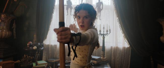 Millie Bobby Brown als Enola Holmes