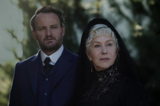 Helen Mirren und Jason Clarke in Winchester