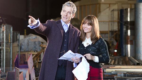 Peter Capaldi und Jenna Coleman an Capaldis erstem Drehtrag